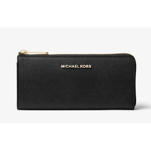 New Michael Kors Jet Set Travel Large Saffiano Leather Quarter-Zip Wallet Black